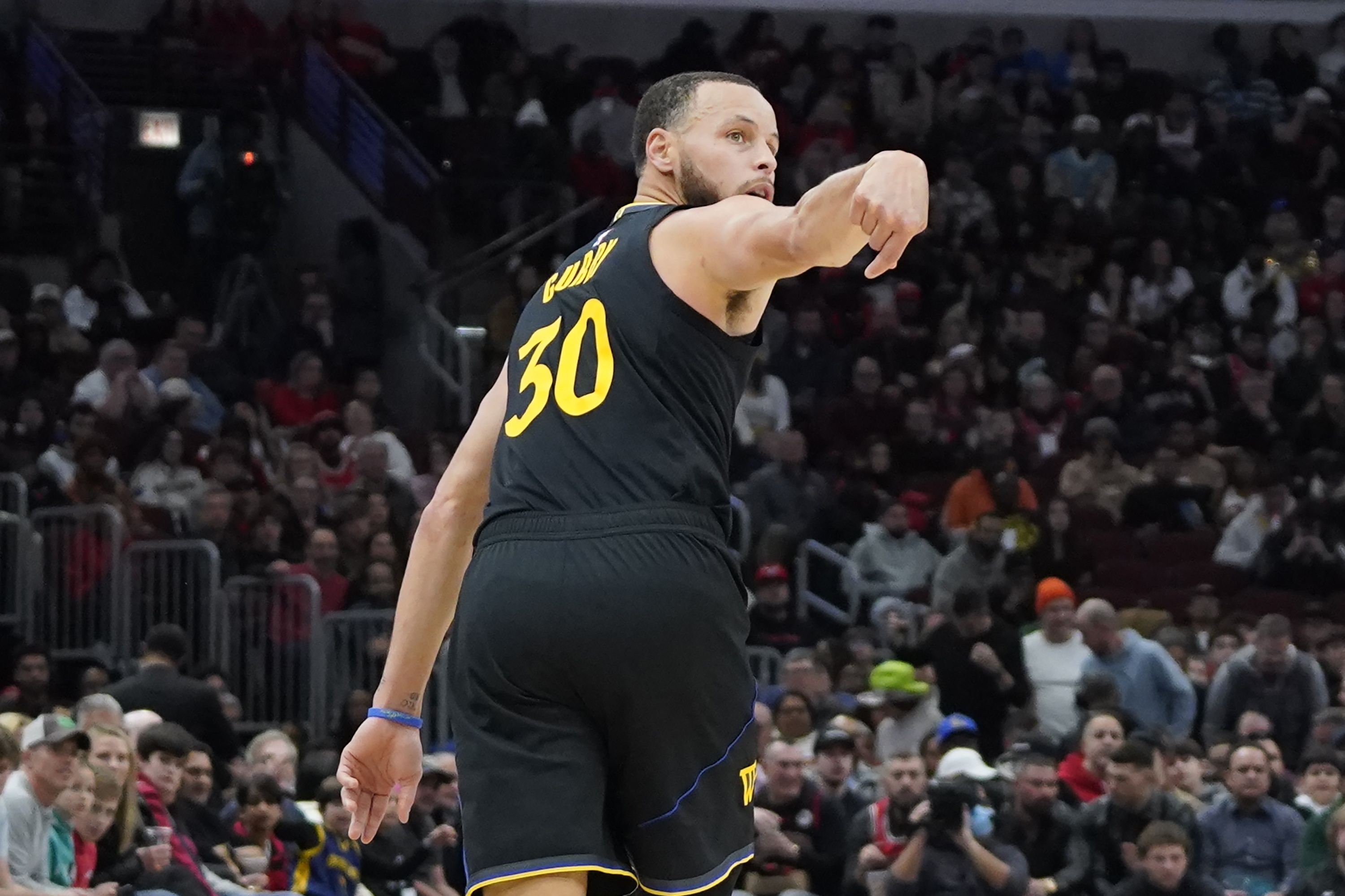  NBA單場進8+三分場數榜：庫里87次斷檔第1 表哥第2克萊第3哈登第4